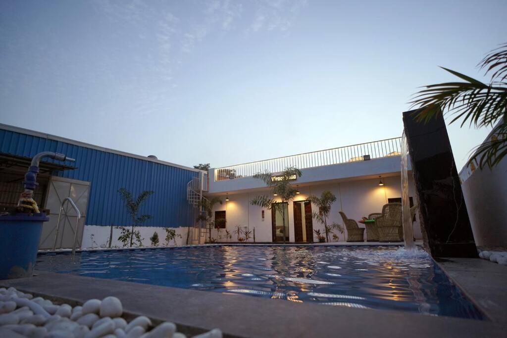 Viraaj Villa Udaipur Extérieur photo